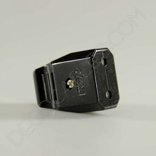 Clavija hembra negra