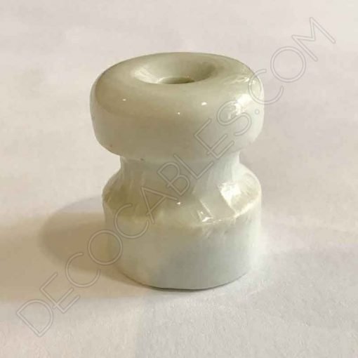 Aislador de porcelana grande para cable trenzado