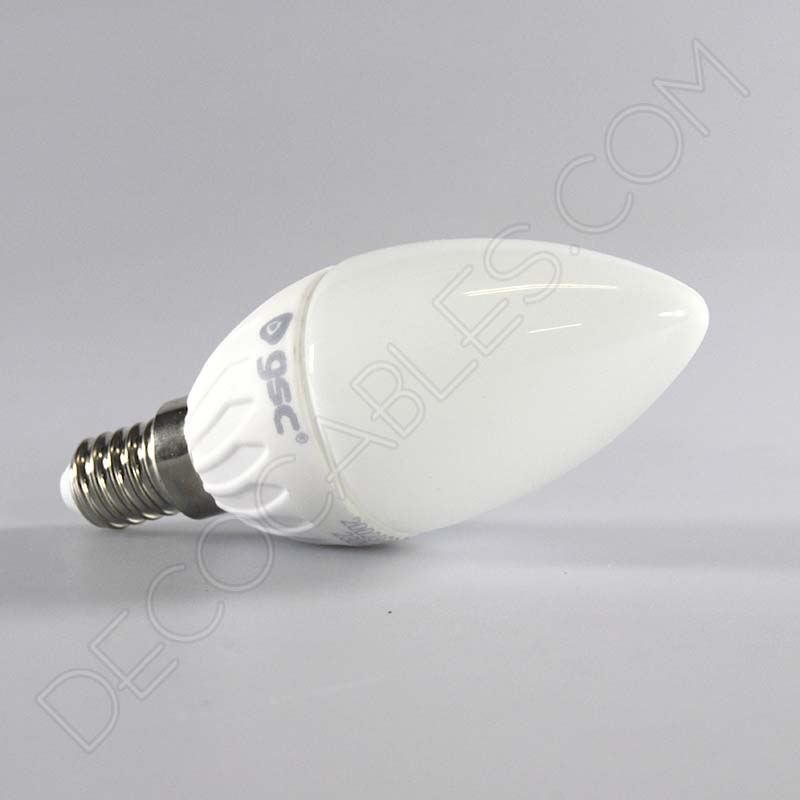 Bombilla led tipo vela de luz blanca Bombilla led tipo vela de luz blanca