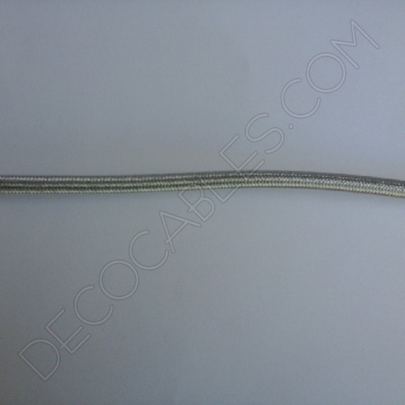 Cable eléctrico redondo metálico de color plata Cable eléctrico redondo metálico de color plata