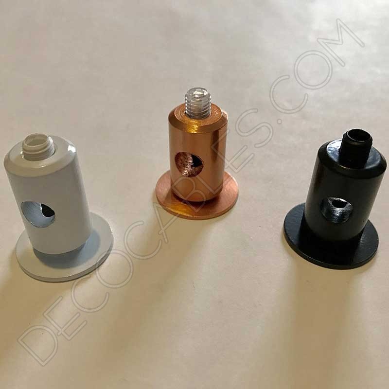 Aislante metálico para sujeción de cables de varios colores Aislante metálico para sujeción de cables de varios colores