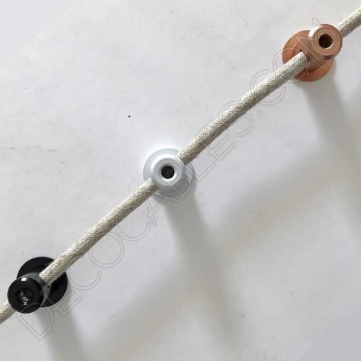 Aislante metálico de techo para cable (varios colores) 16 Aislante metálico para sujeción de cables de varios colores