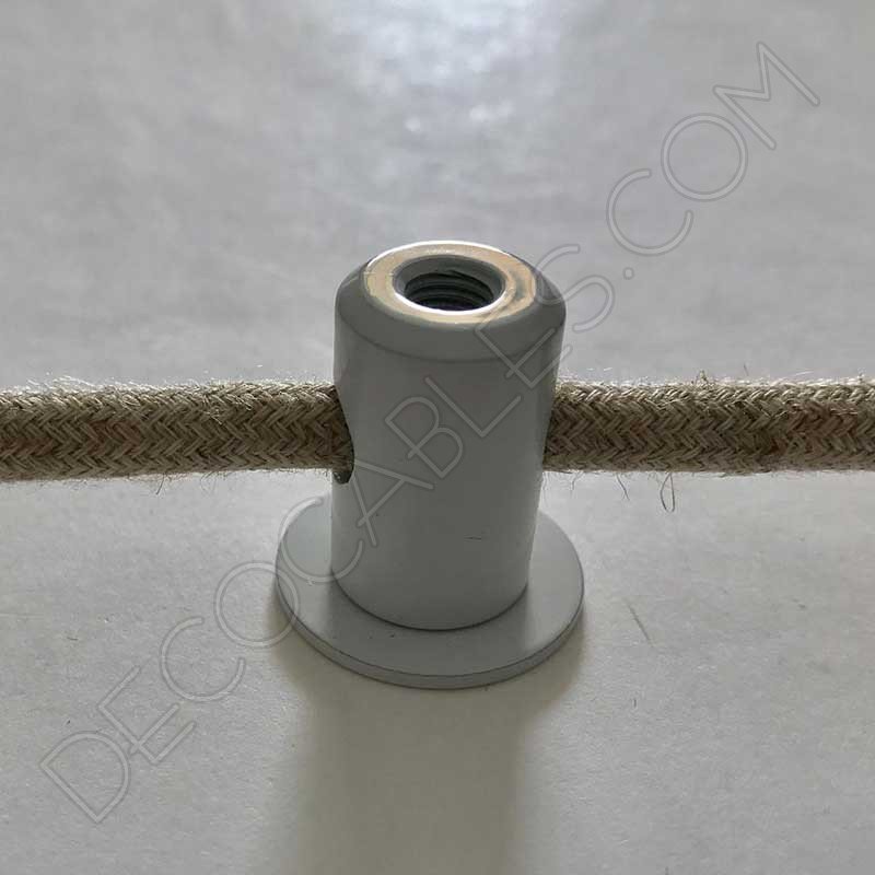 Aislante metálico para sujeción de cables de color blanco Aislante metálico para sujeción de cables de color blanco