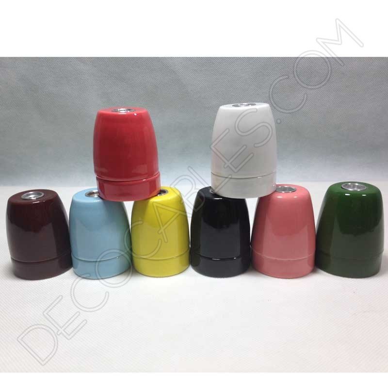 Portalámparas de cerámica en varios colores Portalámparas de cerámica en varios colores