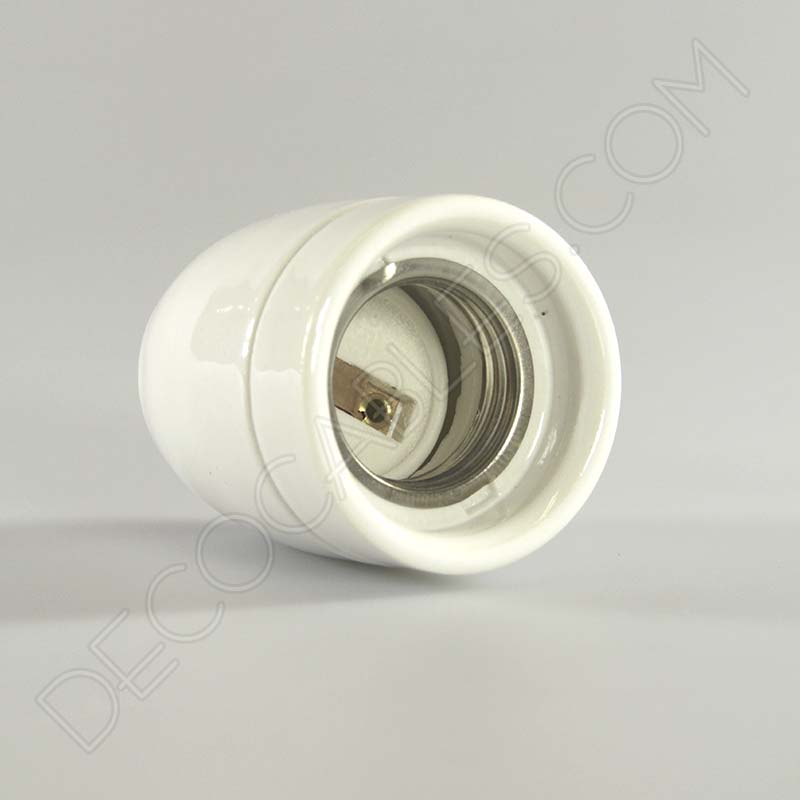 Portalámparas de cerámica en color blanco Portalámparas de cerámica en color blanco