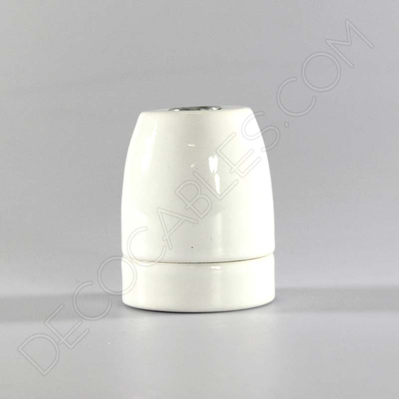 Portalámparas de cerámica en color blanco Portalámparas de cerámica en color blanco