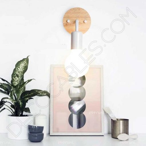 Lámpara aplique de pared en metal y madera