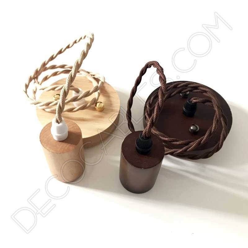 Lámpara colgante de madera de haya y cable trenzado Lámpara colgante de madera de haya y cable trenzado