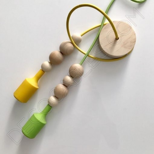 Lámpara colgante de silicona y bolas de madera