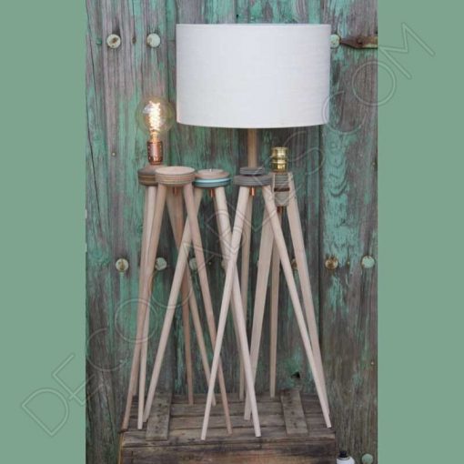 LÁmpara de pie de madera modelo Arene