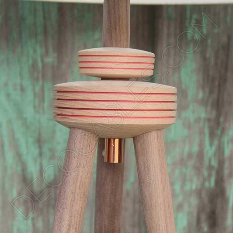 Lámpara de pie de madera modelo Arene Lámpara de pie de madera modelo Arene