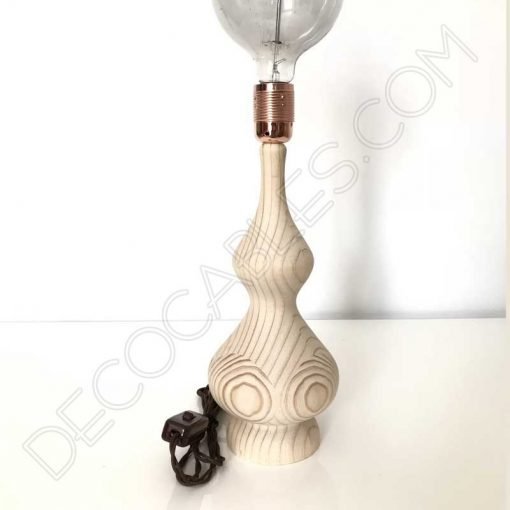 Lámpara de sobremesa en madera modelo pináculo
