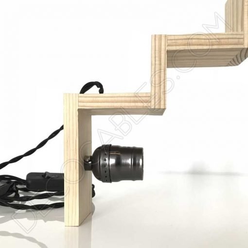 Lámpara de sobremesa de madera modelo escalier