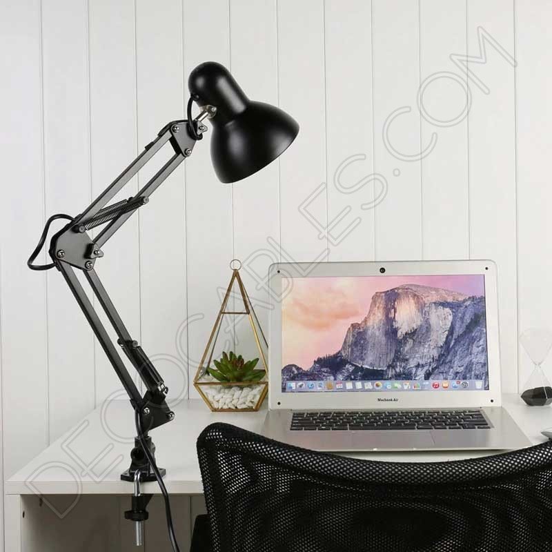 Flexo de escritorio articulable Antígona color negro Flexo de escritorio articulable Antígona color negro