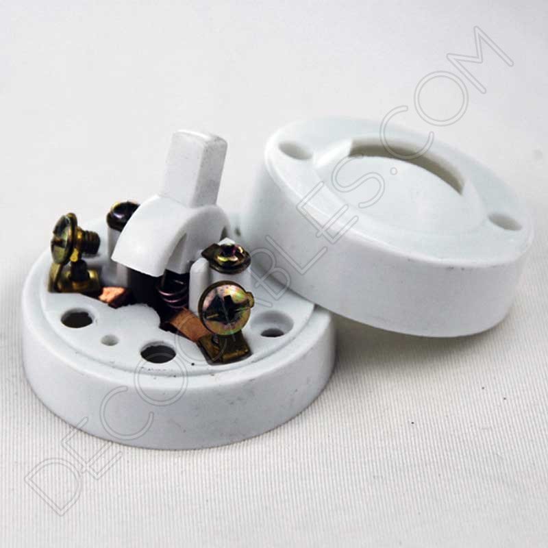 Interruptor de superficie estilo retro vintage en baquelita Interruptor de superficie estilo retro vintage en baquelita