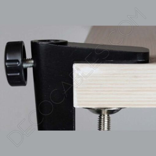 Sujeción metálica para flexo arquitecto